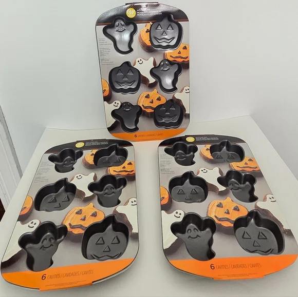 Set Of 3 WILTON Halloween Jack O Lantern Carved Pumpkin Mini Cake Pan Non Stick - Picture 4 of 7